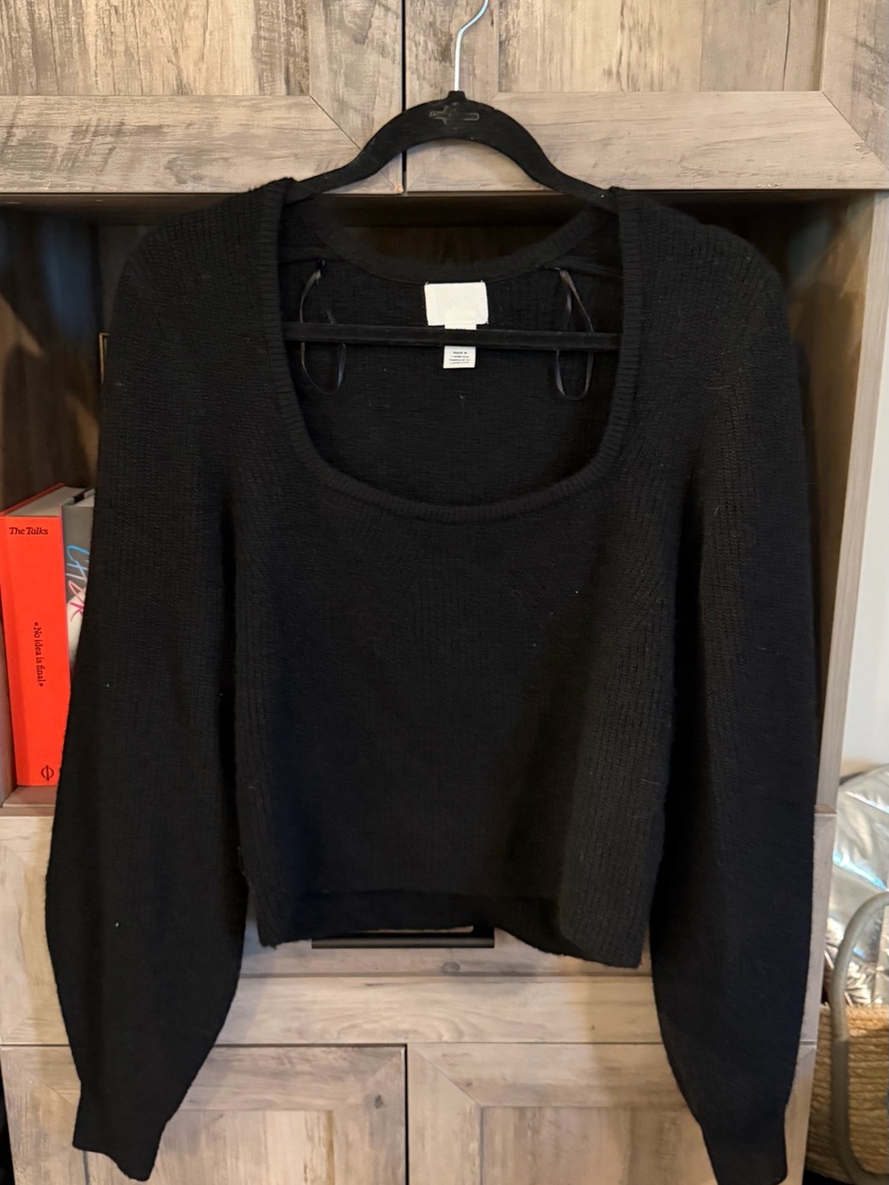 H&M Black Scoop Neck Long Sleeve Sweater